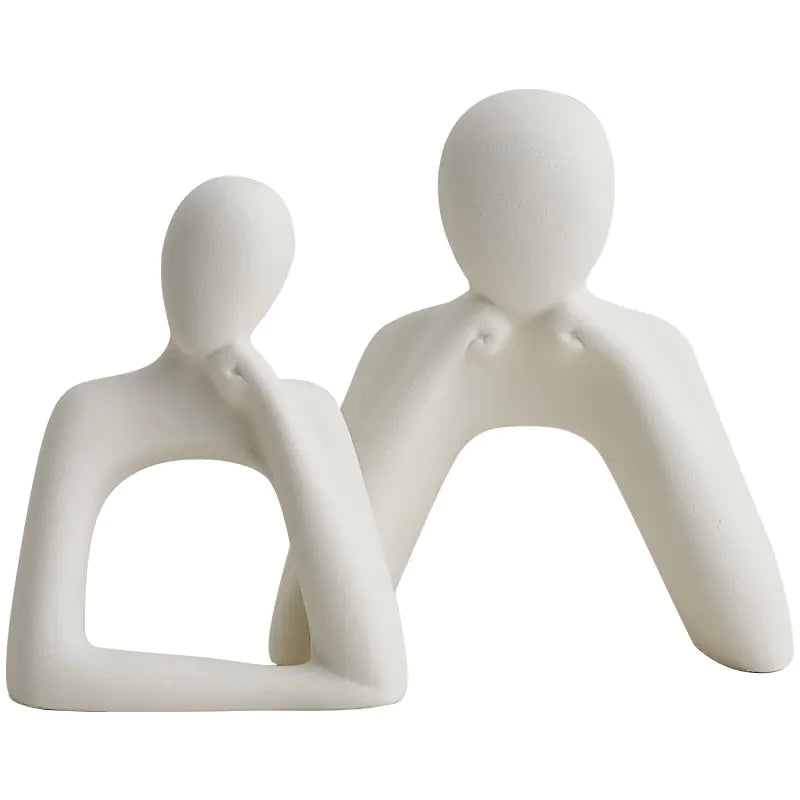 Resin Couple Figurine – Minimalist Abstract Accent for Stylish Interiors