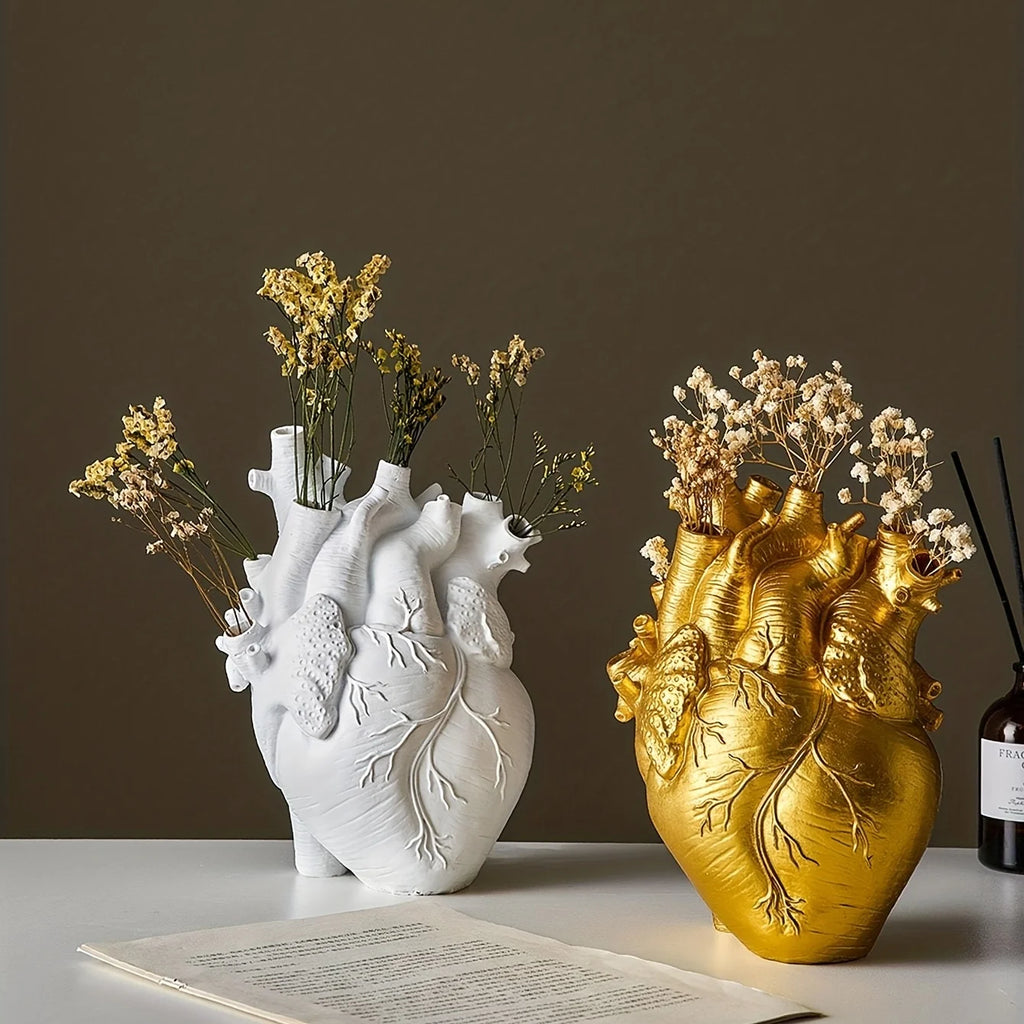 Elegant Anatomical Heart Vase – Nordic Resin Pot for Tabletop Floral Arrangements