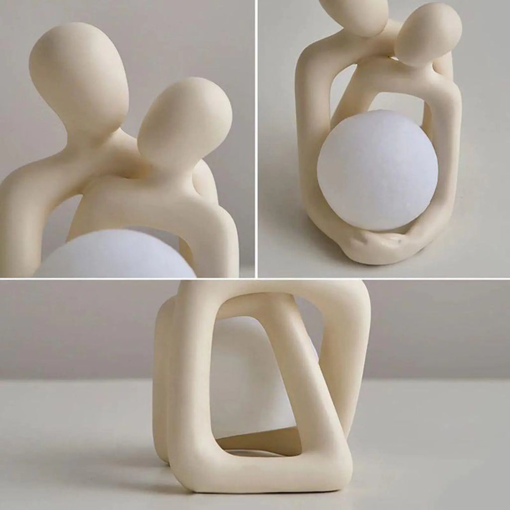 Heartwarming Loving Couple Resin Statue - A Timeless Modern Home Decor