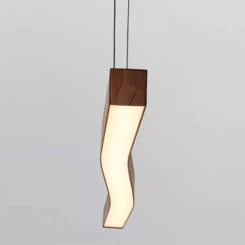 Creative Loft Pendant Light – Retro Camur Wooden Linear Lamp for Artistic Dining Spaces