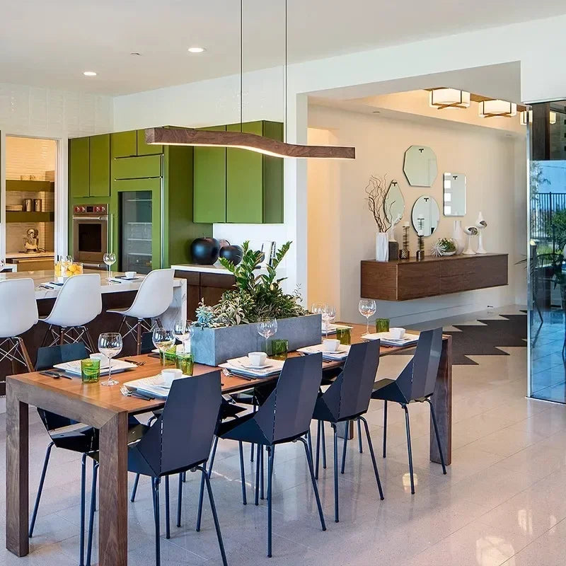 Creative Loft Pendant Light – Retro Camur Wooden Linear Lamp for Artistic Dining Spaces