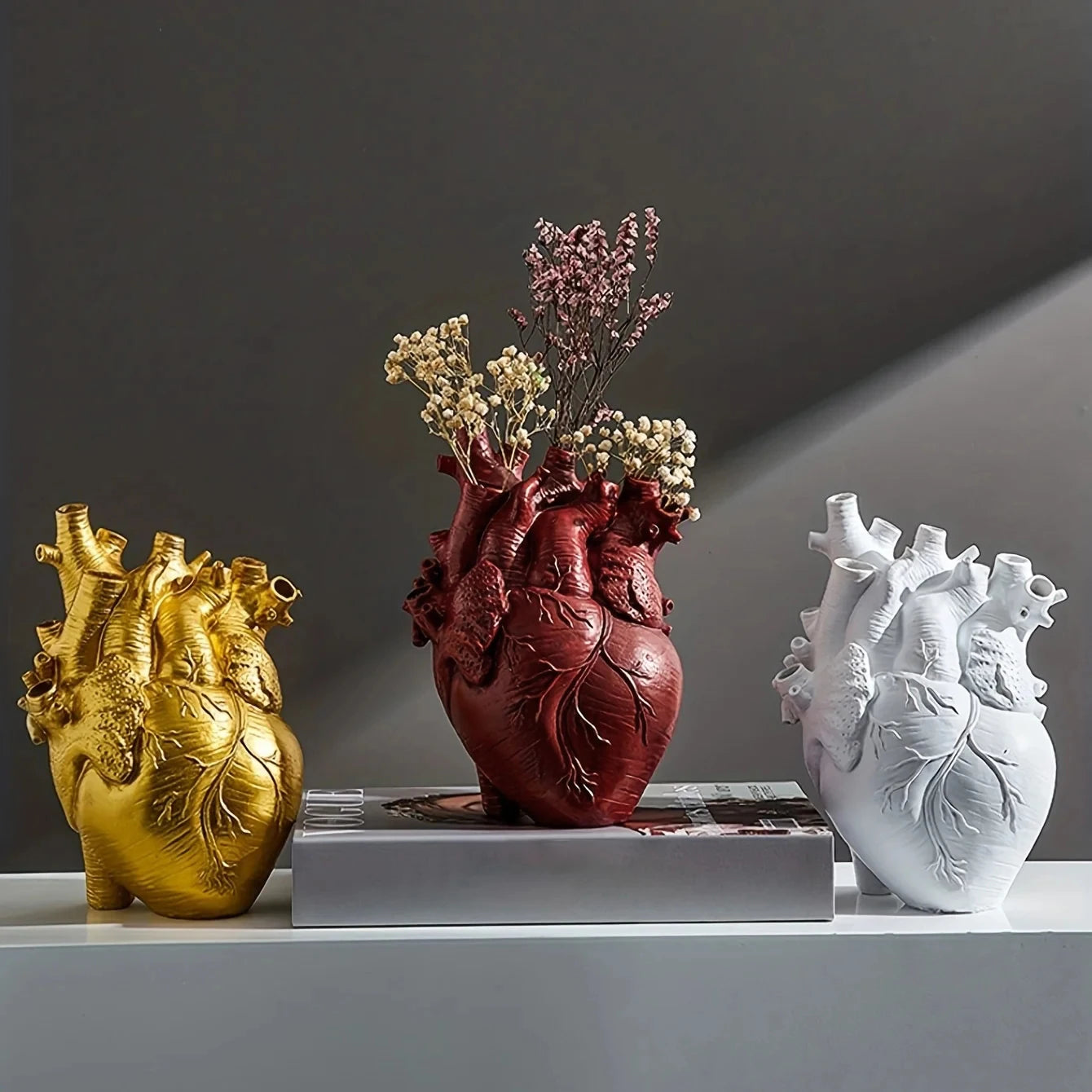 Nordic Anatomical Heart Shaped Vase Resin Flower Pot For Table Decorative Anatomy Themed Design Flower Holder for Tabletop Home