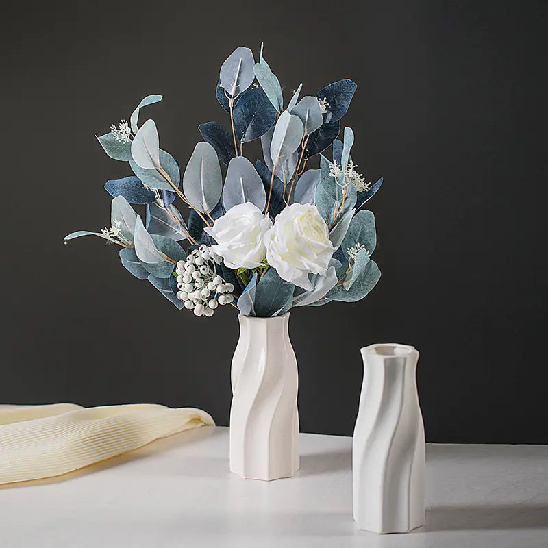 Sleek Modern Ceramic Flower Holder – Timeless White Décor Piece