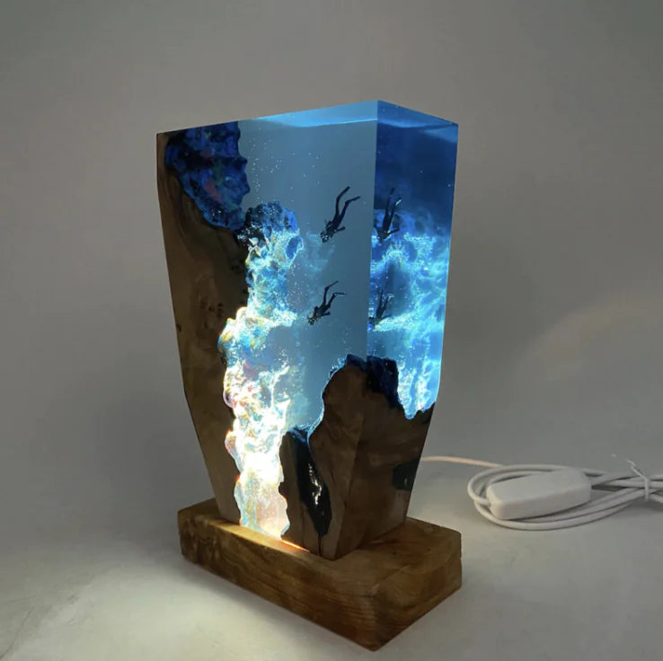 Abyss Diving Lamp - Unique Decor for Scuba Diving